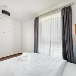 Wilanow 2-Bedroom Apartment