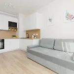 Cozy Apartment Lopuszanska By Noclegi Renters