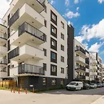 Cozy Apartment Lopuszanska By Noclegi Renters
