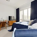 Beautiful Grochowska Studio With Balcony By Noclegi Renters