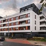 Metro Park Apartments - Bielany By Sun & Snow