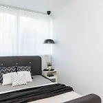 Superapart Jana Pawla Ii, Apt 302 Cozy Urban Retreat, Perfect For Couples