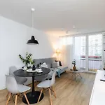 Superapart Jana Pawla Ii, Apt 302 Cozy Urban Retreat, Perfect For Couples
