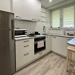 Good Days Apartment