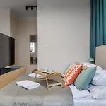 P&O Apartments Wiejska I