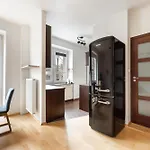 Metro Ratusz Arsenal Comfort Studio