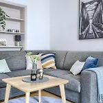 Corolla Apartments Nowy Swiat 43 Stare Miasto