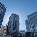 Black Pearl - Amazing City View, 130 Sqm