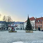 Rynek Nowego Miasta Old Town Apartment