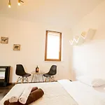 Modern Relax Apartments