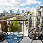 City Panorama Spacious Apartment By Renters Prestige