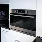 Sokratesa Business Apartments - 52M2 Terrace, Parking, Metro Nearby - By Rentujemy