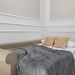 Rent Like Home - Mila 9