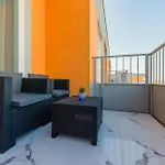 Elegant Apartments With Balcony & Parking Warsaw By Noclegi Renters
