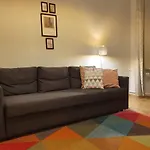 Charming Apartment In The Old Town