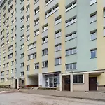 Modern Studio With Wifi In Warsaw By Noclegi Renters
