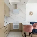 Modern Urban Apart Wola With Green Tarrace Wwa69