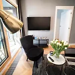 Vipwarsawapartments Onyx Mennica Residence