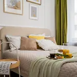 Green Oasis Charming Loft In A Historic Warsaw Tenement House 900 M From Central Station