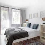 Wonderful 2- Bedroom Apartment With Soul Wwa70