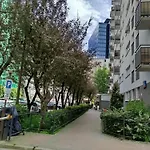 Classic 2-Br Apartment At Chmielna 200 M From Central Station, Parking On Site