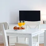 Komfortowy Apartament W Centrum