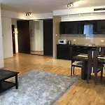 Platinum Towers Hotel Apartments