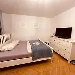 Entire Studio In Centrum