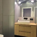 Airport Apartment Cybernetyki