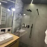Airport Apartment Cybernetyki