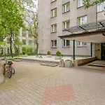 Bright Studio With Air Conditioning Near Ogrod Saski By Noclegi Renters