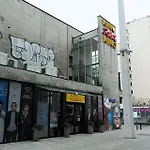 Cozy And Bright-City Center-Zgod13