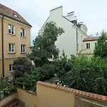 Chic Apartment - Old Town -Cel2