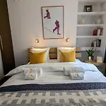 Bella Luna Luxury Suites - Spacious 1Br In Old Town
