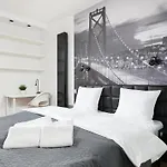 Rentplanet - Apartament Pokorna