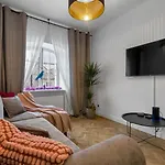 Freta 7-9 By Homeprime