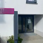Metro Szwedzka Apartament Orange