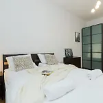 Shortstaypoland Sandomierska B157