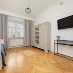Cosy Apartment Warsaw Centre By Rent Like Home