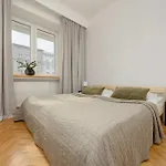 Cosy Apartment Warsaw Centre By Rent Like Home