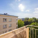 Bright Apartment In Downtown Warsaw By Noclegi Renters