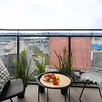 Superapart Wiktoryn Apt 233