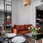 Kasprzaka 29 By Perfect Apart Free Garage