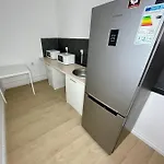 Fantastic Waw - Ch5 Pokoj D305