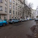 Mokotow Studio - Top Location, Tram&Shops Nearby - By Rentujemy