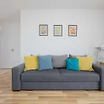 Bright Apartment With Parking Near The Pge National Stadium By Noclegi Renters