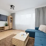 Goplanska Stylish Apartment With Balcony Warsaw By Noclegi Renters