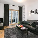Urban Chic - Mennica Residence - One Bedroom Apartment -Citycenter&140