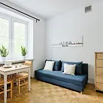Urbannestgroup - Marszalkowska 140