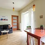 Urban Nest - Waw Chopin Airport Wygledowska 10